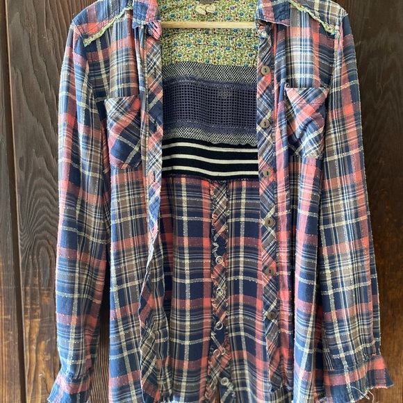 We the Free Cotton Patterned Plaid Button-Up - Picture 5 of 7